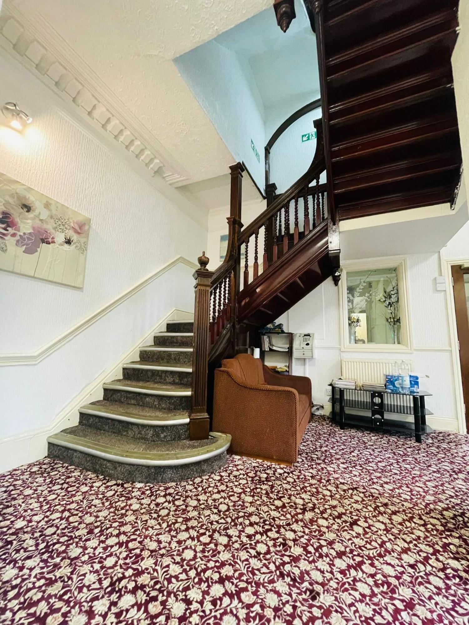 Star Hotel, South 莱切斯特 外观 照片